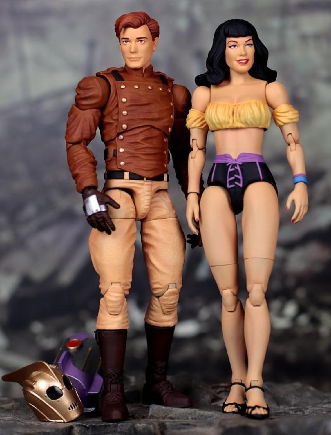 Amazon.com: HiPlay Executive Replicas Collectible Figure Full Set